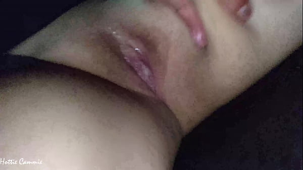 Chofer de Uber  no puede creer que estoy jugando con mi co&ntilde;o caliente