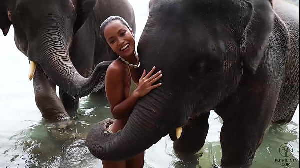 Tiny tight pussy model Putri Cinta bounces up and down with wet pussy 