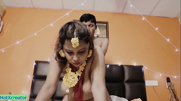 Innocent Teen love sex with alone wife! Desi Teen Sex