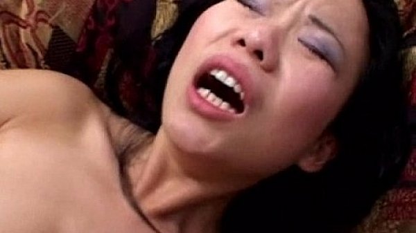 Horny Asian Babe 185