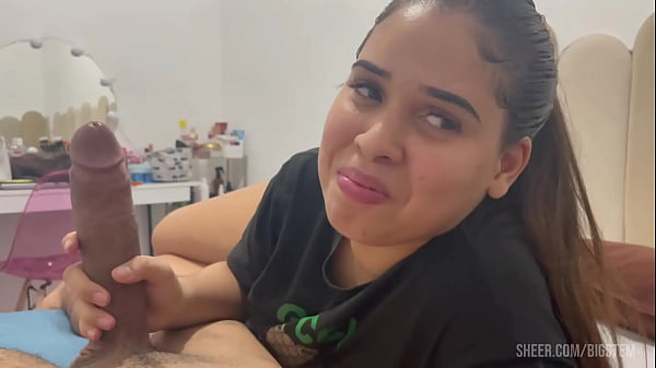 ENTEADA NOVINHA RABUDA FICA SO DE CALCINHA EM CASA