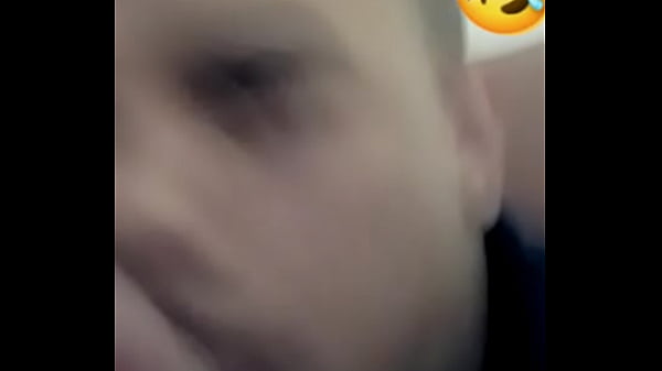 Se la mam&aacute; a extranjero 