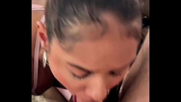 PETITE LATINA TEEN SLOPPY DEEPTHROAT RIMJOB POV - Brunette gostosa cum in mouth