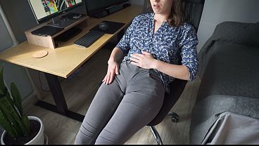 Hot Secretary Showing Off Fat Camel Toe In Denim Jeans