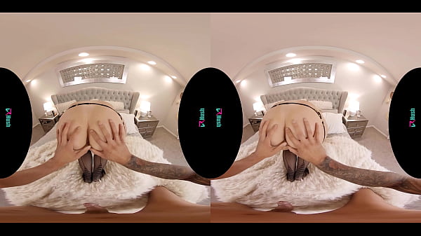 Big booty blonde lets you cum inside her ass in virtual reality