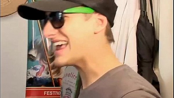 Coed party sluts love to get banged