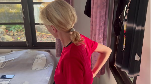 REAL HOMEMADE SEX - SHE JUST WANTED A MASSAGE...