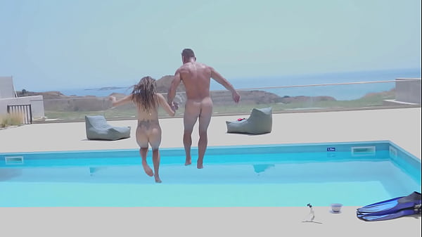 TaliaMint learning how to suck fuck Underwater