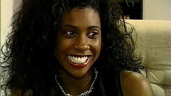 Metro - HollyWood On Ice - scene 2  