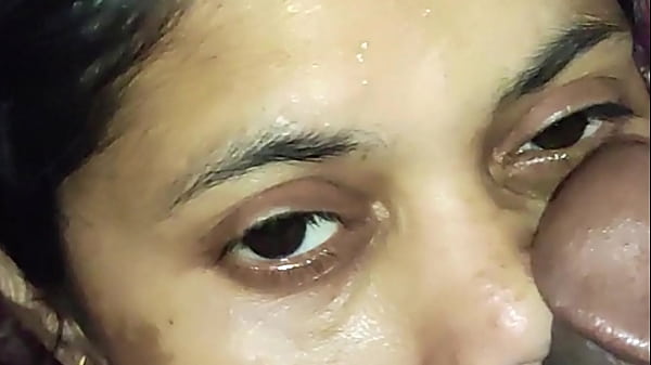 Indian village girl ke face par cum daala hard pussy fucking