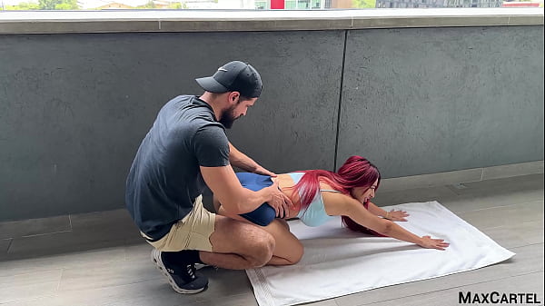 Monster bubble butt on redhead babe