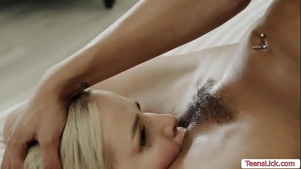 Blonde,Slimthick Vic,and Kira Noir,cannot keep their hands off each other Watch these two babes in the most relentless lesbian sex yet The hookups take things to the next level Including,passionate kisses,pussy licking and dripping wet orgasms.