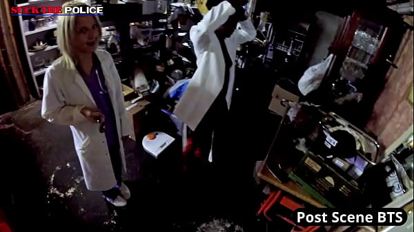 Charges Don't Stick If You Suck A Lil' Dick - Rina Arem 