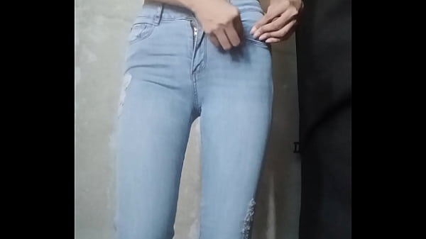 My teacher sends me nudes. She looks so sexy, her vagina is tight. Teen18