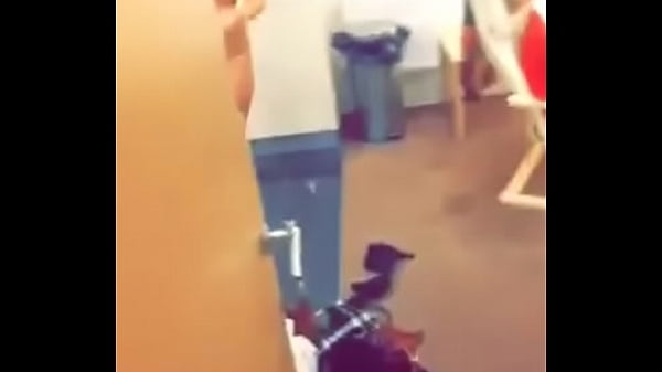 trim.18C913C6-B3DA-4F3C-B382-EDA5DEA19FB9.MOV