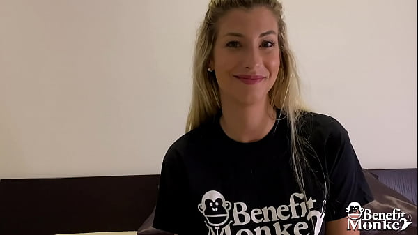 Gorgeous Hungarian blonde POV blowjob