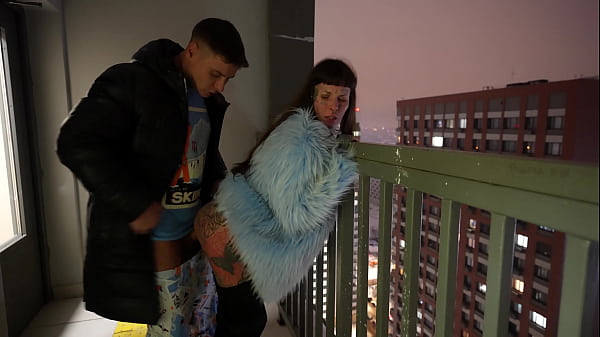 I gave it on the first date right in the entrance