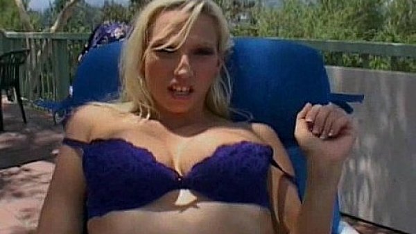 Big girl pussy fingering