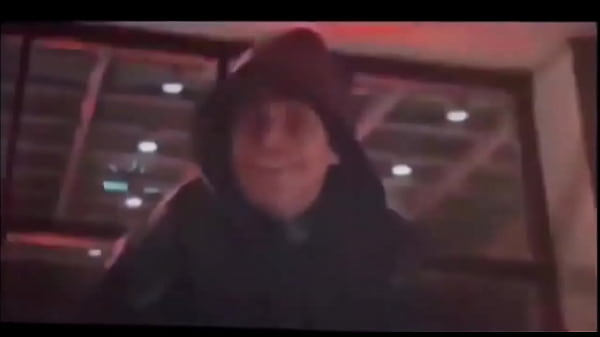 Norman comendo a Tia do Peter Parker  