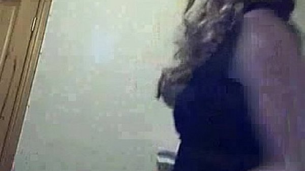 Horny Dutch Girl CAUGHT on Webcam - xrabbitcam.com
