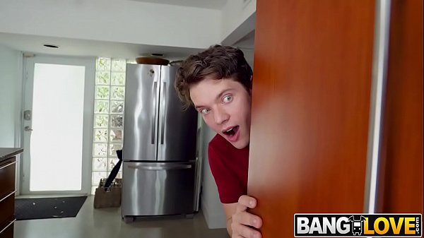 Ass Parade - Stella Raee fucked newbie  