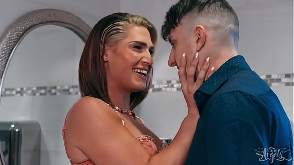 TRANS ANGELS - Michael Jackman, Kalli Grace - Date Swap Fuck