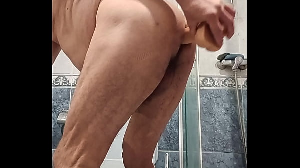 Mi culito...disfrutando con mi dildo...Este amor, siempre esta&iexcl;&iexcl;