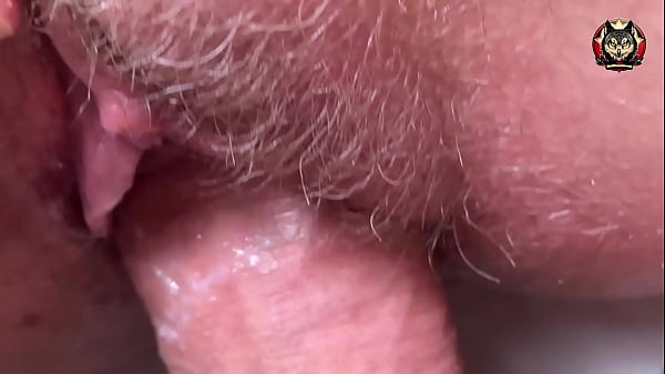 HAIRY Pussy Fuck and CUMSHOT. ULTRA CLOSE-UP!