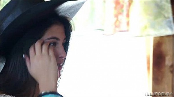 Adorable Teen Cowgirl Natalie Monroe Gets Cum On Her Braces