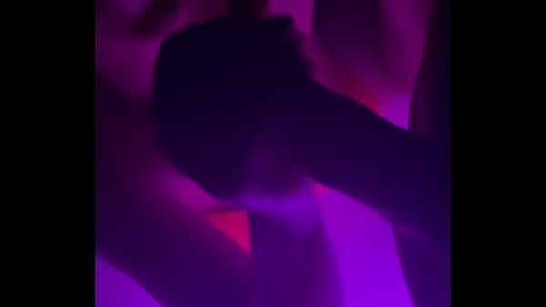 Took my step-sister into the hottub to suck my cock