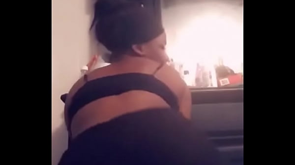 Kay dee got u watchin dat ass