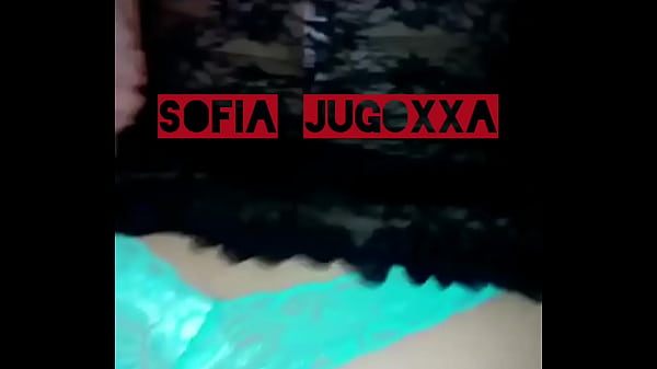 Como disfruta la verga en 4 mi puta 