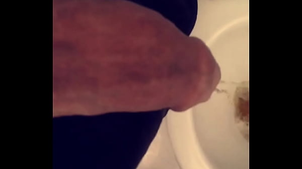 Pauzudo mijando Instagram @tier2721