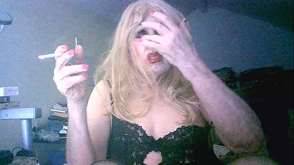 Trashy old slut Sarah's a mess and smokes a calming cigarette after  being gangbanged by strangers