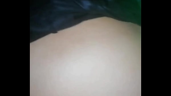 Que me arias si me encuentras as&iacute; en tu cama ' me comer&iacute;as el culo?  