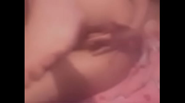 Teen girl masturbating on cam