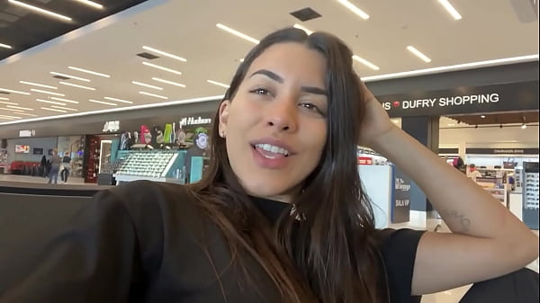 VLOG: Travel to S&atilde;o Paulo for the weekend - From YouTube to Xvideos!