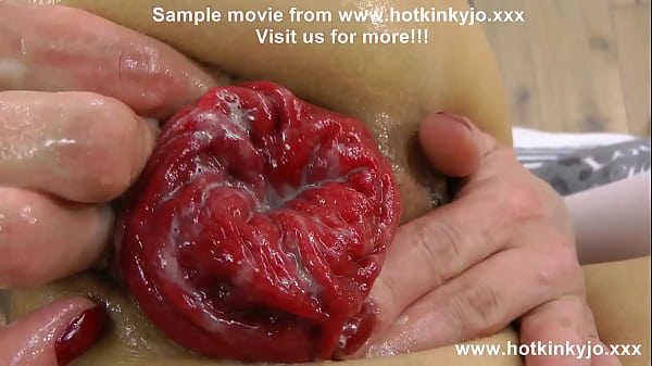 Hotkinkyjo as sexy captain play with her anus using fist to destroy it.