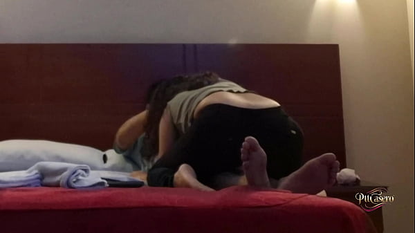 Esto pas&oacute; en un hotel, mientras alguien nos observaba desde afuera. Te lo mostramos todo. PARTE 1  