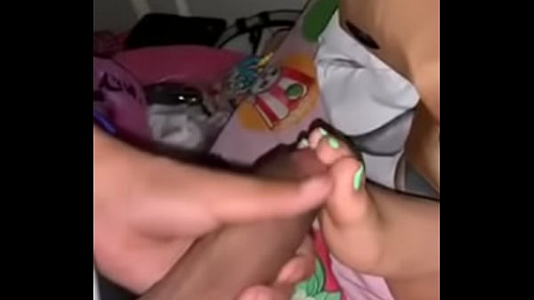 putting my dick on my girlfriend while she knocked out.