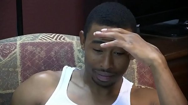 Newbie Noel was a bit overwhelmed by prostate stimulation 