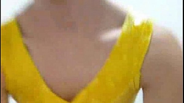 Loirinha amadora e safada dando a bucetinha d.