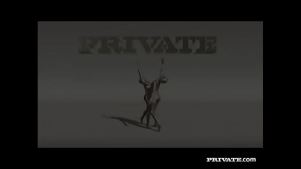 Secretaries Cristina Kata Lynn and Nicole Thomson Give out Blowjobs