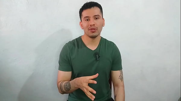 Constructores machos se esconden para follar a pelo en las casas en construccion del trabajo! 