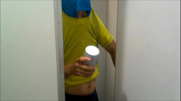 女子高生が『雪だるまつくろう』ONAKIN TV