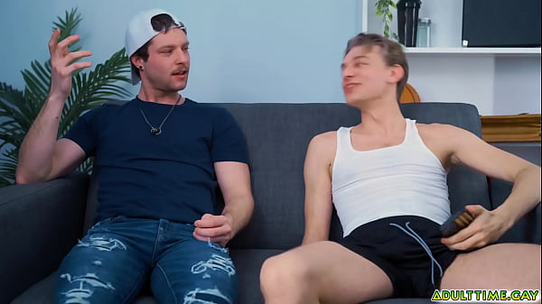 Leo Louis and Benjamin Blue masturbating  