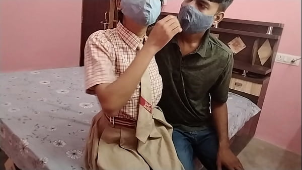 18 year student real desi virgin teen indian girl first time sex big boobs and doggy style