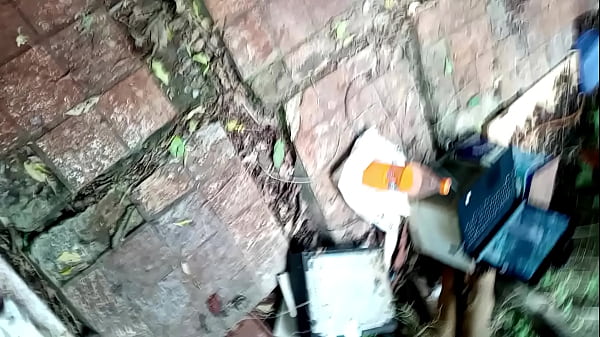 NEG&Atilde;O PIROCUDO FUDENDO COM A VIZINHA EM UM PR&Eacute;DIO EM OBRA NO &Uacute;LTIMO ANDAR,