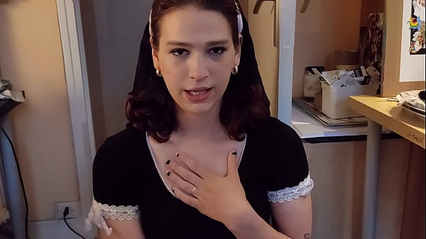 Slutty T-girl Dressed provacatively, blowjobs and anal