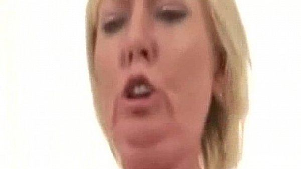 Blonde Mature hard Deep fuck in couch